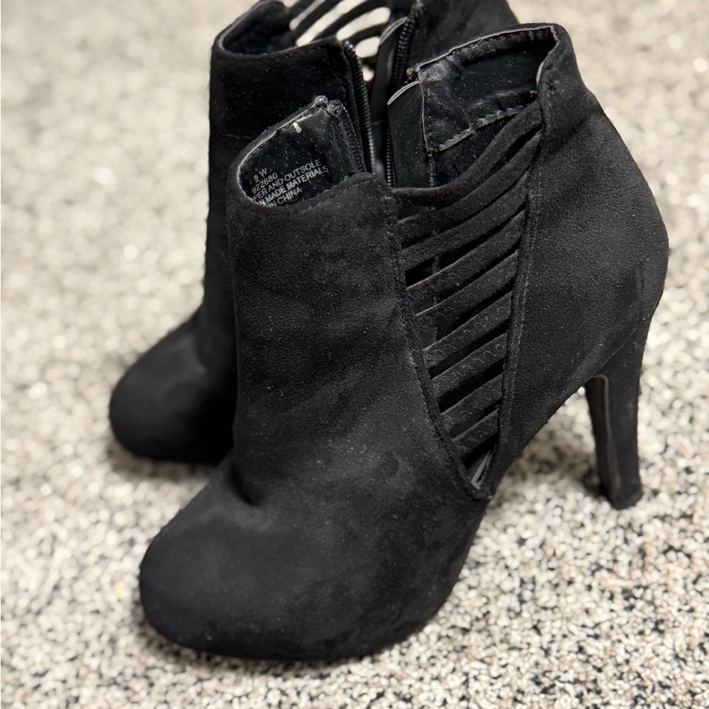Chic Black Women's Ankle Booties